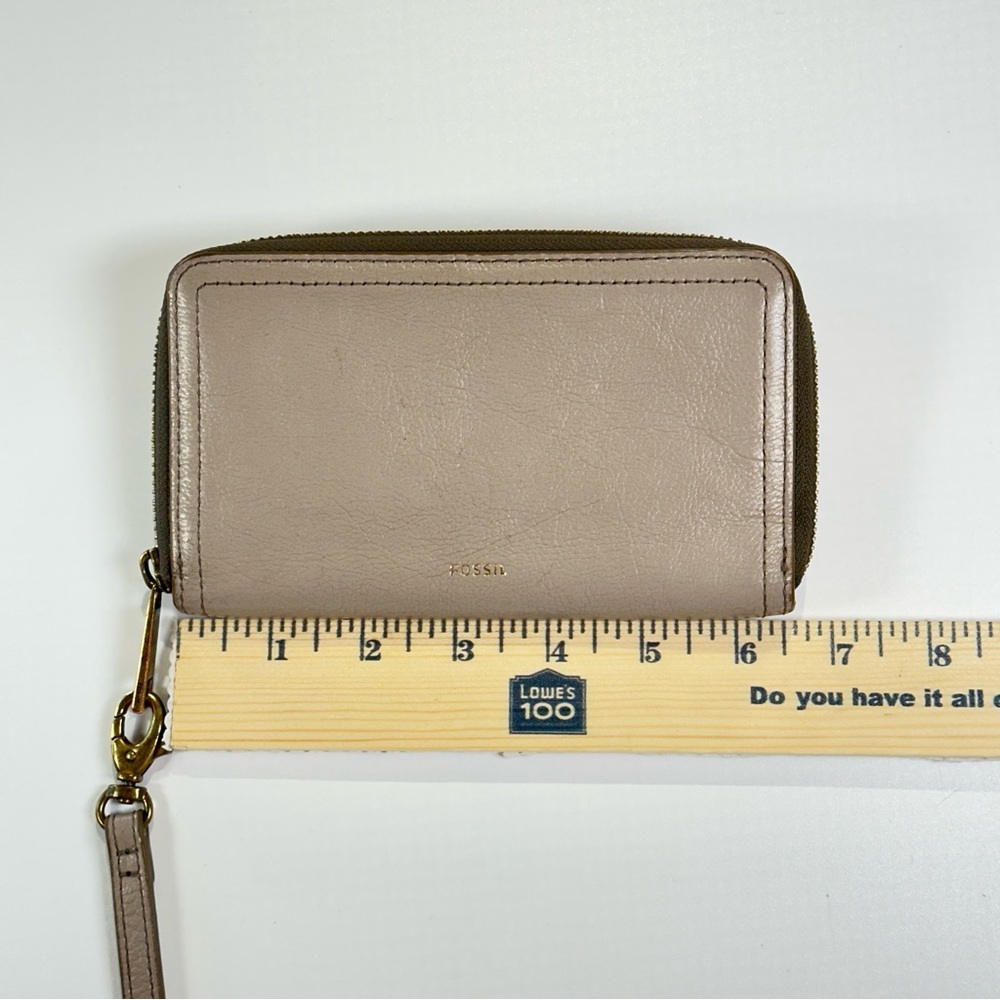 Fossil Wristlet Wallet Zip Around Leather Beige - Picture 10 of 13